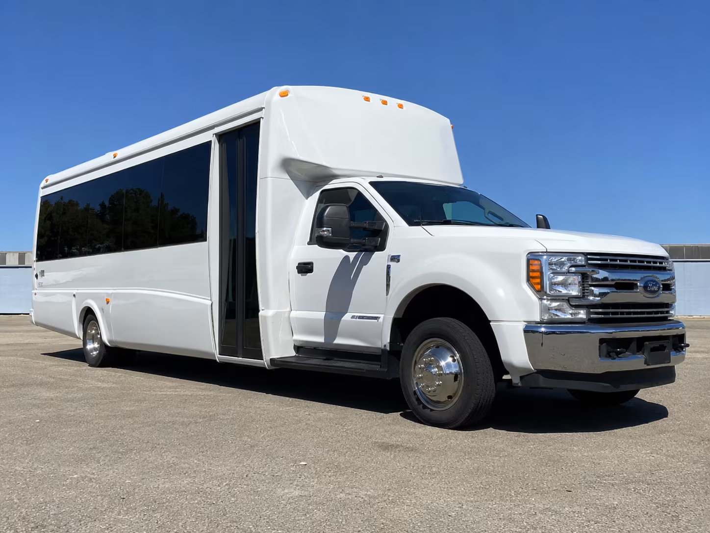 Elizabeth Airport Shuttle & Transportation group transportation
