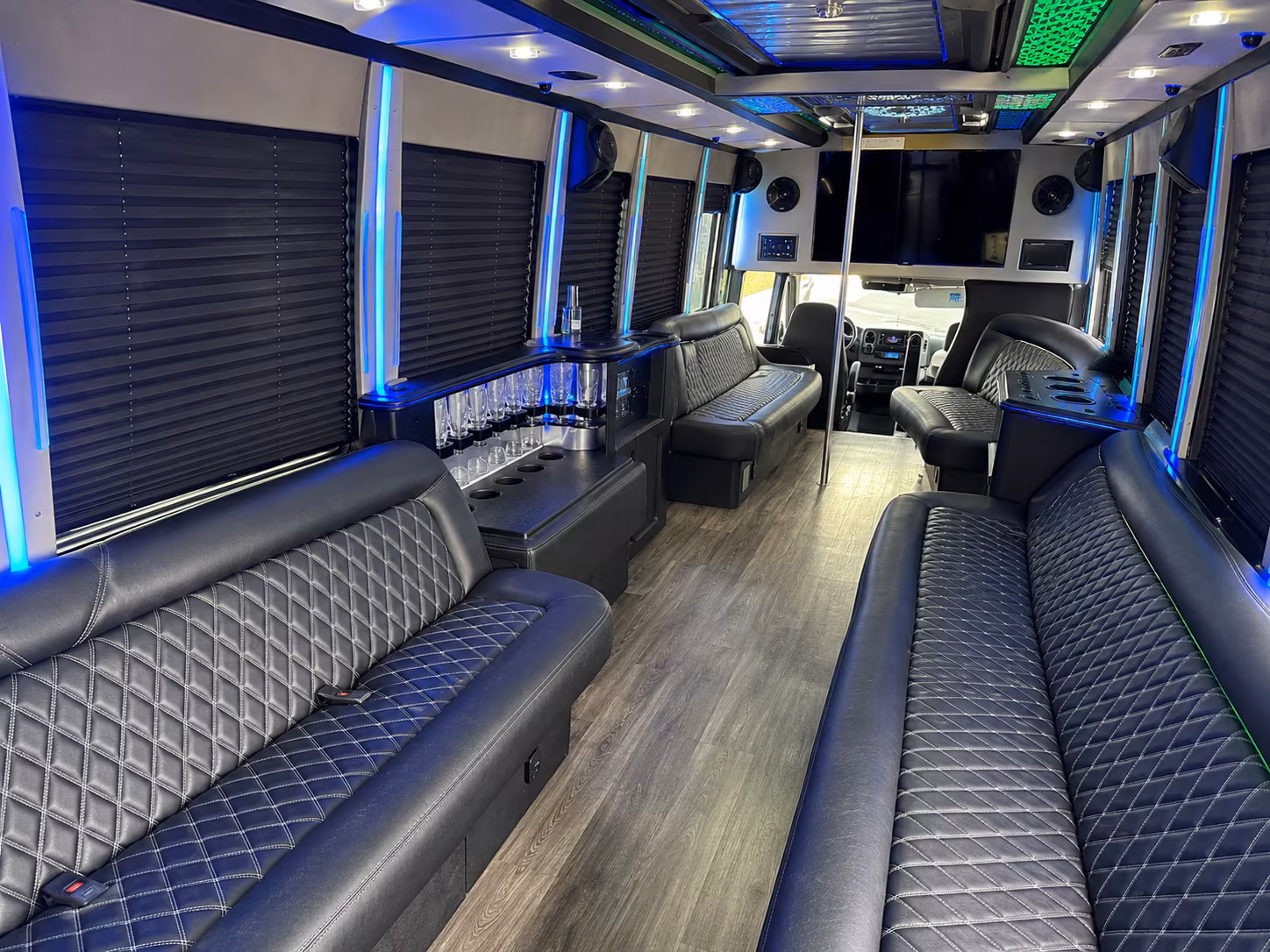 Newark Winery Tour & Pub Crawl Transportation